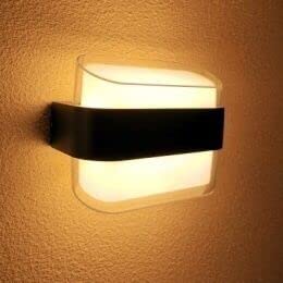 Outdoor Wall Light