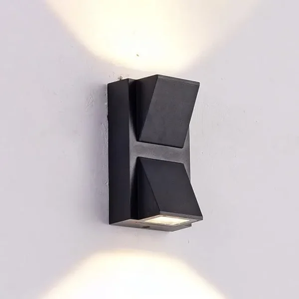 Double Sided Outdoor Wall Light