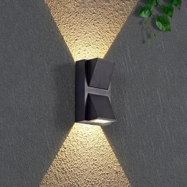 Double Sided Outdoor Wall Light - Image 3